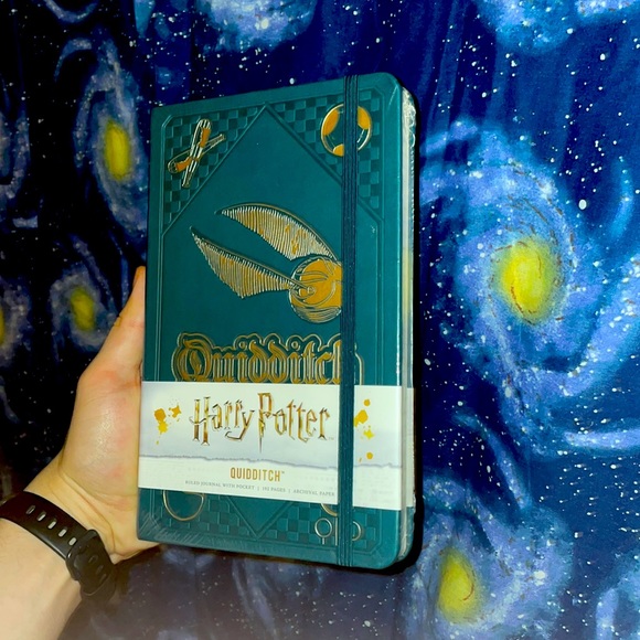 NEW/Sealed - Harry Potter Quidditch Journal bundle 🧙‍♂️ - Picture 3 of 9